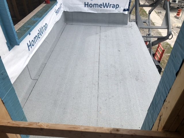 Commercial roofing project