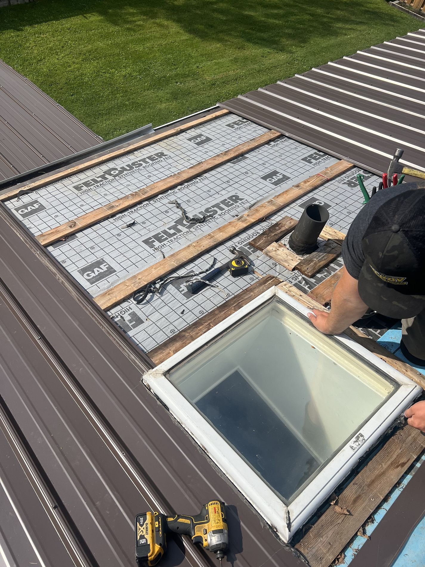 Calabogie Metal & Steel Roofing