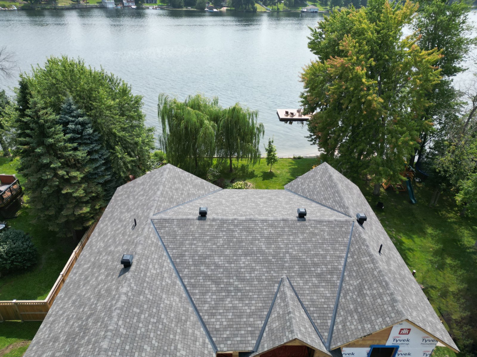 asphalt shingle roof job